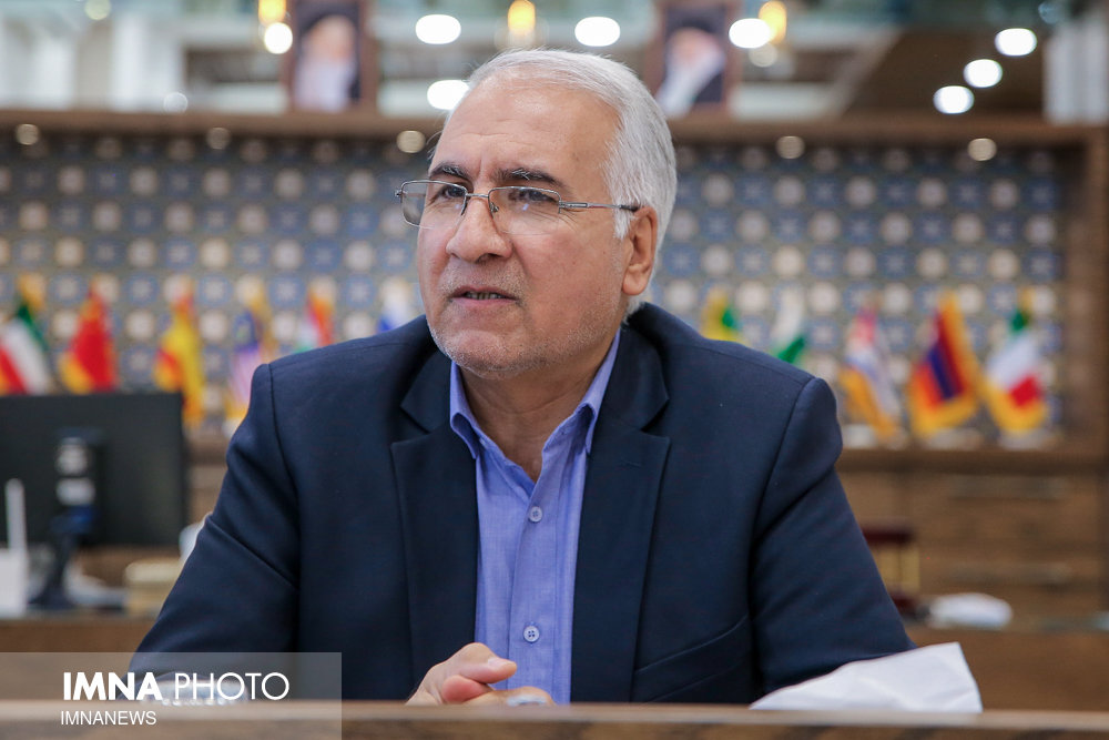 Isfahan passed difficult situations of water crisis