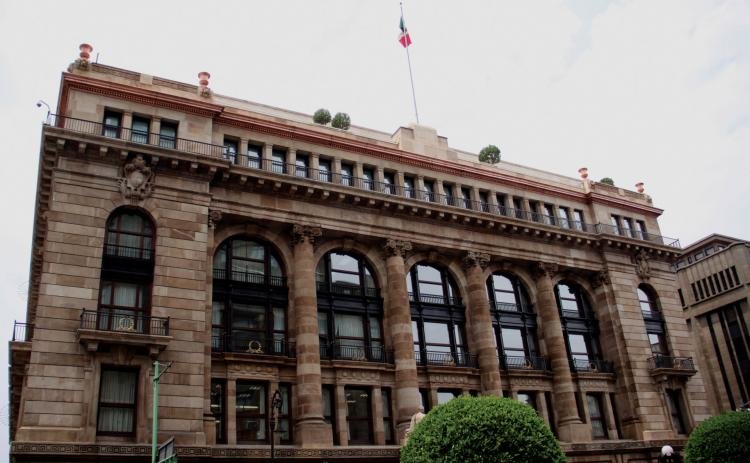 بانک مرکزی مکزیک نرخ بهره را بدون تغییر ۷.۷۵ درصد حفظ کرد