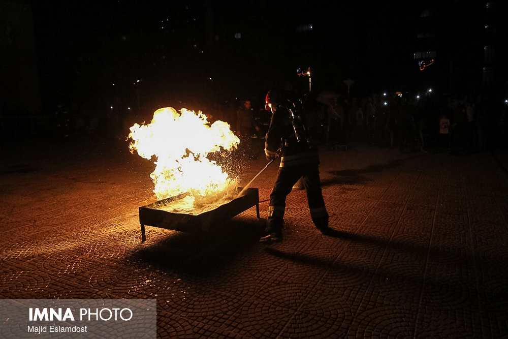 تمهیدات آتش‌نشانی رودسر برای چهارشنبه پایان سال