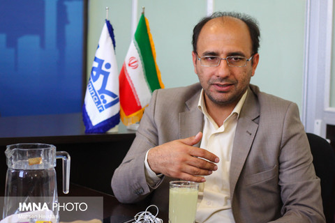 دیدار مدیر منطقه 10 شهرداری و مدیر عامل سازمان سرمایه گزاری و مشارکت های مردمی شهرداری اصفهان