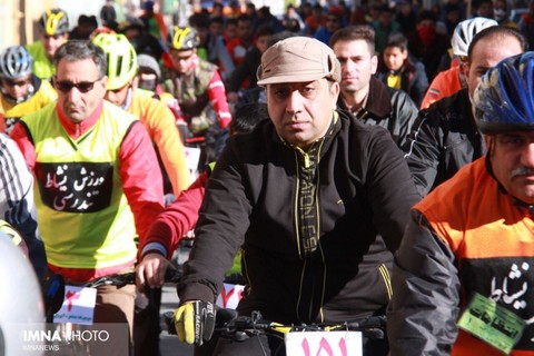 ایستگاه دوچرخه‌سواری شهرداری زرین‌شهر راه‌اندازی شد