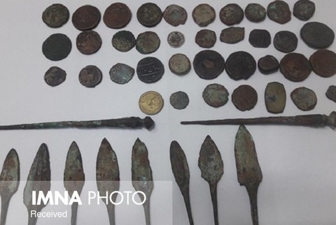 کشف و ضبط سکه‌های تاریخی در اصفهان