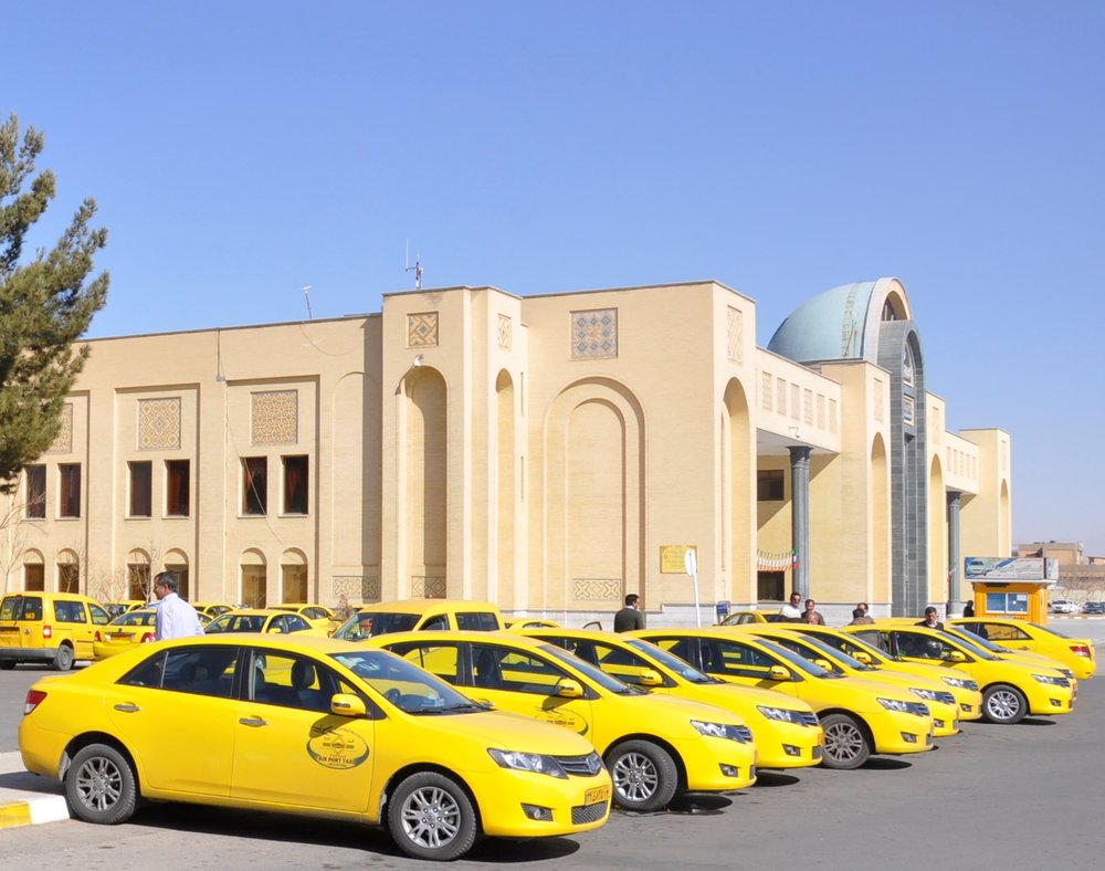 مکاتبه سازمان تاکسیرانی برای رفع مشکل جریمه تاکسی‌های فرودگاه