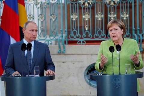 علی‌رغم مذاکرات جامع، توافقی بین پوتین و مرکل حاصل نشد