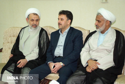 سفر وزیر فرهنگ و ارشاد به اصفهان