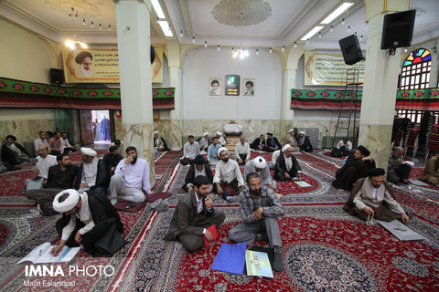 مجمع بزرگ مبلغان و روحانیون اصفهان 