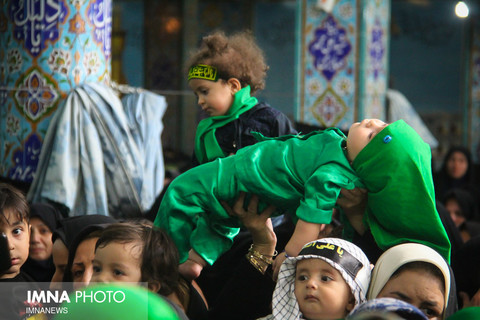 همایش شیر خوارگان حسینی در شهرستان سمیرم و مبارکه