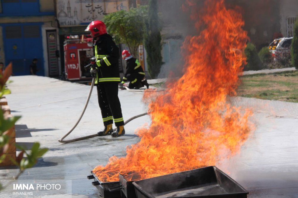 لزوم تامین تجهیزات مورد نیاز آتش‌نشانی در اصلاح بودجه ۹۷