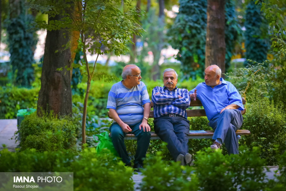 اصفهان رکورددار سالمندی و کمترین نرخ باروری در کشور است