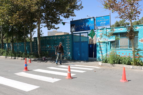 خط‌کشی گذرهای عرضی عابر پیاده مقابل مدارس سطح شهر قزوین