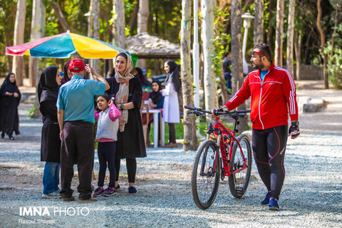 مسیر پیاده‌راه و دوچرخه‌سواری جاده سلامت اصفهان جدا می‌شود