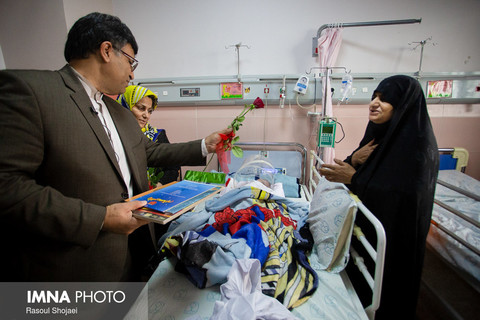 بازدید دکتر عیدی از بیمارستان کودکان امام حسین به مناسبت روز جهانی کودک