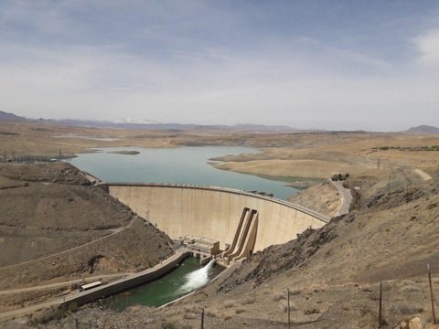 سدهای استان اصفهان بین ۱۳ تا ۱۵ درصد آب دارد