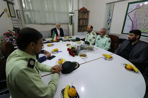 پلیس ضابط قانون و صلح و سازش در جامعه است