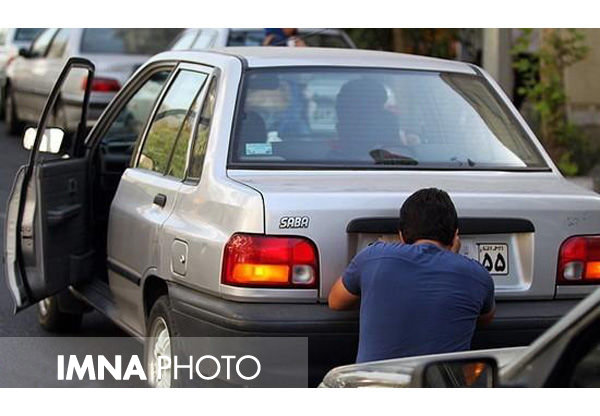 توقیف ۳۷۸ خودرو فاقد پلاک در اصفهان