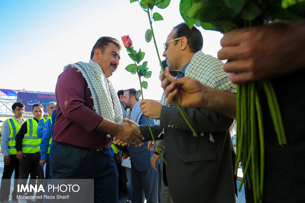 اعزام زائران اربعین حسینی به مرز مهران