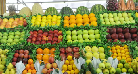 قیمت انواع میوه و تره بار در بازار امروز ۲۰ آذر +جدول