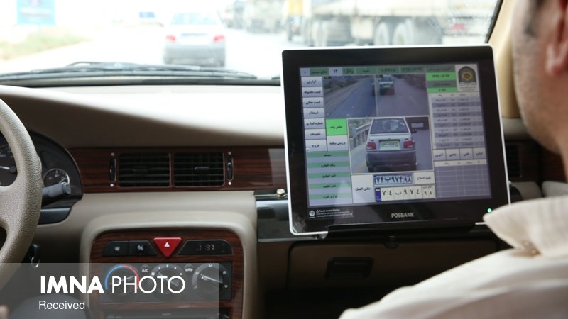 کنترل خودروها توسط دوربین‌های پلاک‌خوان در مرز مهران