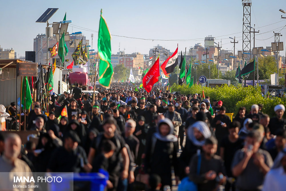 Millions of Iranian Muslims flock to Iraq to attend Arba'een