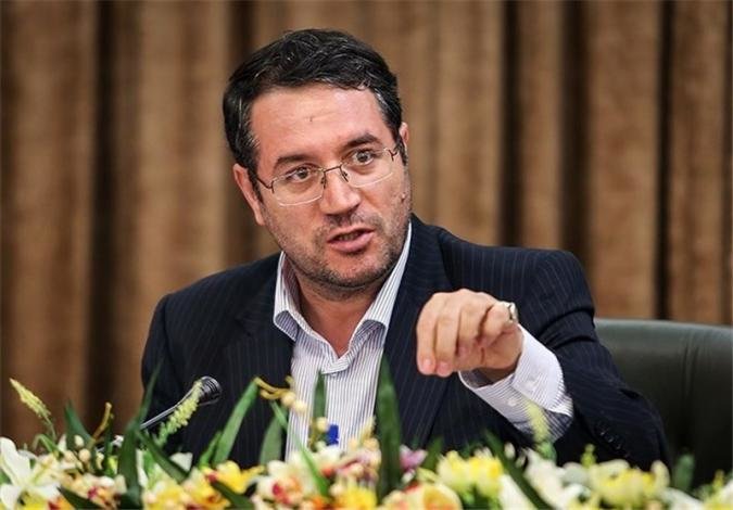 وزیر صمت خواستار توقف تولید یکی از محصولات ایران‌خودرو شد