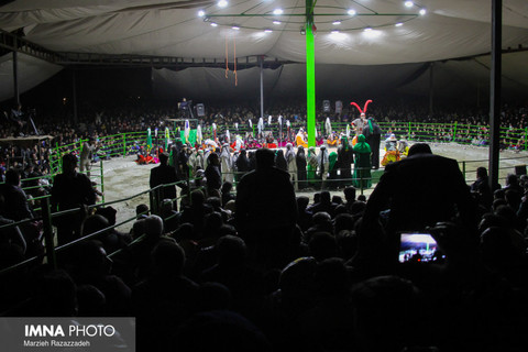 مراسم تعزیه‌گردانی در سرای تاریخی وکیل‌الدوله کرمانشاه برگزار می‌شود