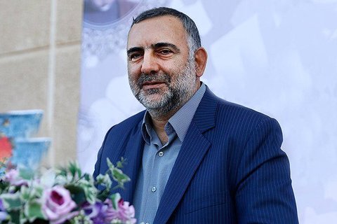 محسن جوادی از همکاران معاونت امور فرهنگی خداحافظی کرد