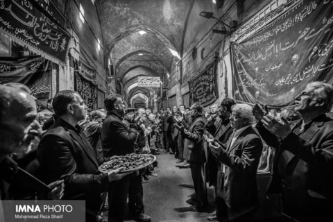 عزاداری رحلت حضرت رسول(ص) در بازار اصفهان