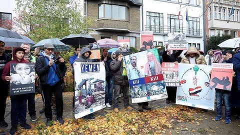 یمنی‌ها در بروکسل علیه عربستان تظاهرات کردند