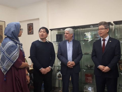 دفتر نمایندگی "کوریا کورنر" کره جنوبی در دانشگاه اصفهان افتتاح شد 