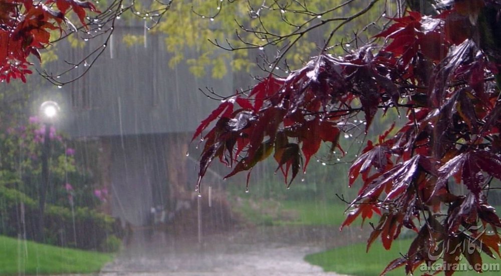 بارش رگبار بهاری در اصفهان/بارش‌ها در جنوب و شرق استان شدت می‌گیرد