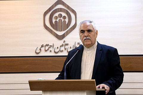 پیکر عبدالرحمن تاج‌الدین در اصفهان تشییع شد
