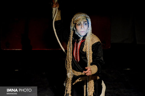 دومین روز سی‌امین جشنواره تئاتر اصفهان