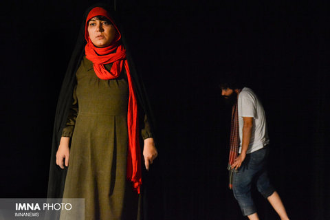سومین روز سی‌امین جشنواره تئاتر اصفهان