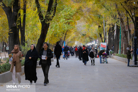فراخوان محدود برای تهیه طرح‌های تکمیلی پیاده‌راه چهارباغ عباسی