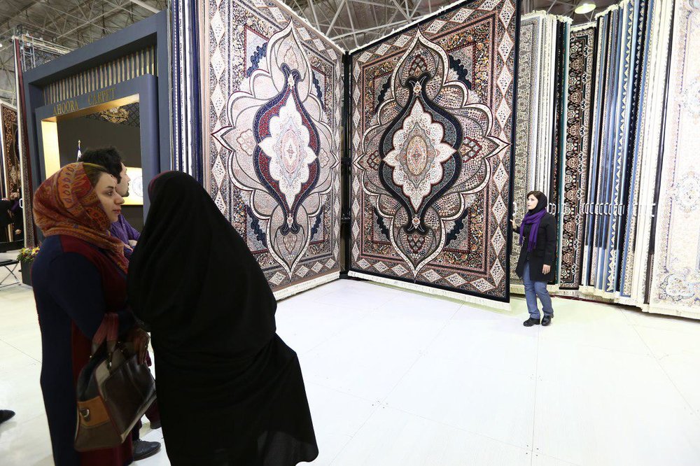برپایی همزمان دو نمایشگاه فرش ماشینی و تزئینات منزل در اصفهان