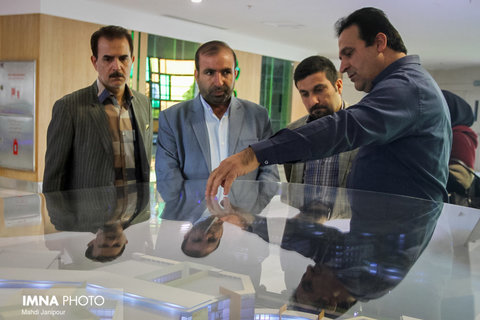 بازدید مدیران شهری اهواز از شهرک سلامت اصفهان