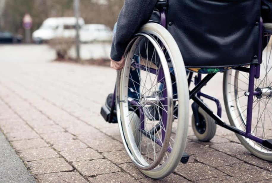 مناسب‌سازی بیش از ۹۰۰ خودروی معلولان در سال گذشته