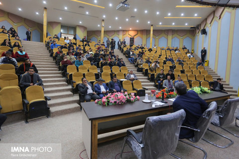 سخنرانی کواکبیان در دانشگاه نجف آباد