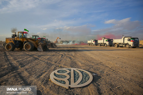 تقاطع غیرهمسطح بزرگراه شهید اردستانی در کوتاه‌ترین زمان بهره برداری می‌شود