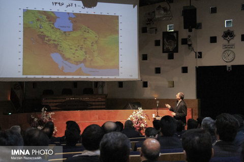 نشست راهبردی ارزیابی لرزه خیزی یک سال اخیر ایران