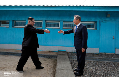 دیدار رهبر کروه شمالی و کره جنوبی در مرز مشترک