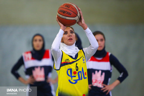 برخوردها در بسکتبال ایران سلیقه‌ای است/ جایگاه سومی غرب آسیا معجزه بود