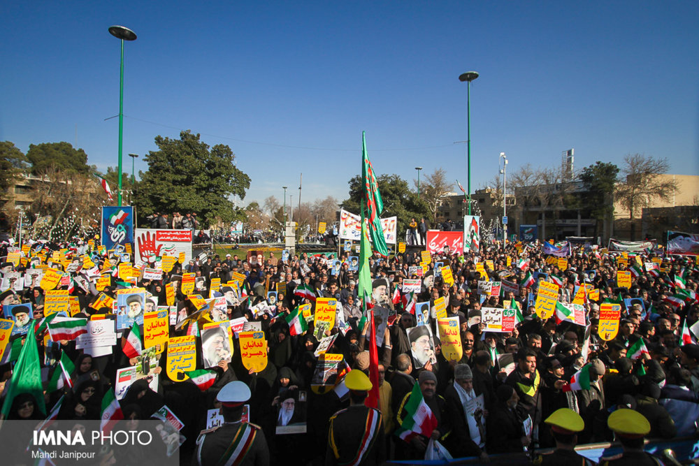 حضور مردم در راهپیمایی، اقتدار ایران را به جهانیان ثابت می‌کند