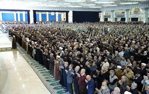 واکنش توییتری‌ها به حصارهای پرحاشیه نماز جمعه تهران