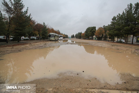سیلاب به شبکه توزیع آب ۳ روستای مشهد اردهال آسیب زد