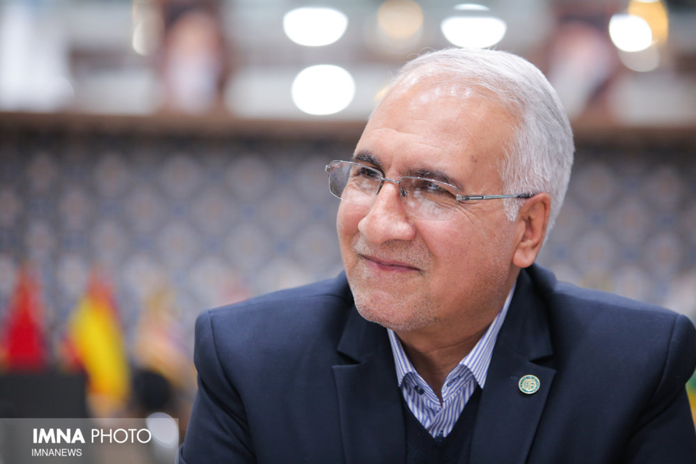 Isfahan promised to observe children's rights