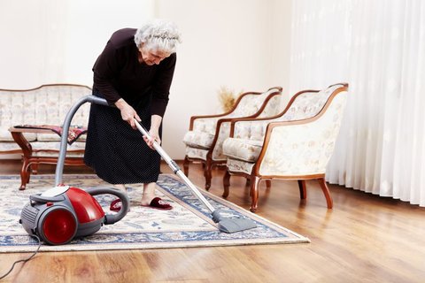 کاهش خطر آلزایمر در سالمندان با انجام کارهای منزل