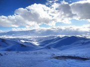 اینجا برف پلاستیکی می‌بارد