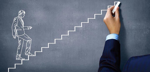 برای بهبود سازمان‌ها به دنبال تغییرات ناگهانی نباشیم