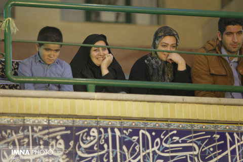 جشن چهلچراغ در مناطق شهر اصفهان